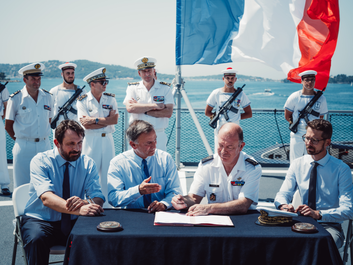 Le premier bâtiment ravitailleur de forces BRF livré à la Marine nationale GICAN